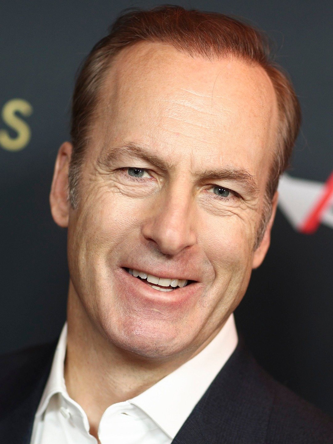 How tall is Bob Odenkirk?